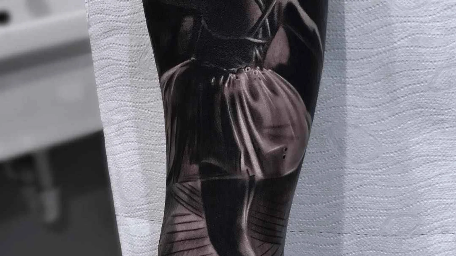 Black and grey realistic tattoos by Silvano Fiato