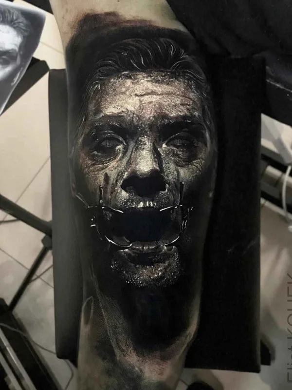 black and grey black and grey Tatuaggio su forearm #16522 | Tatuatore Eliot Kohek