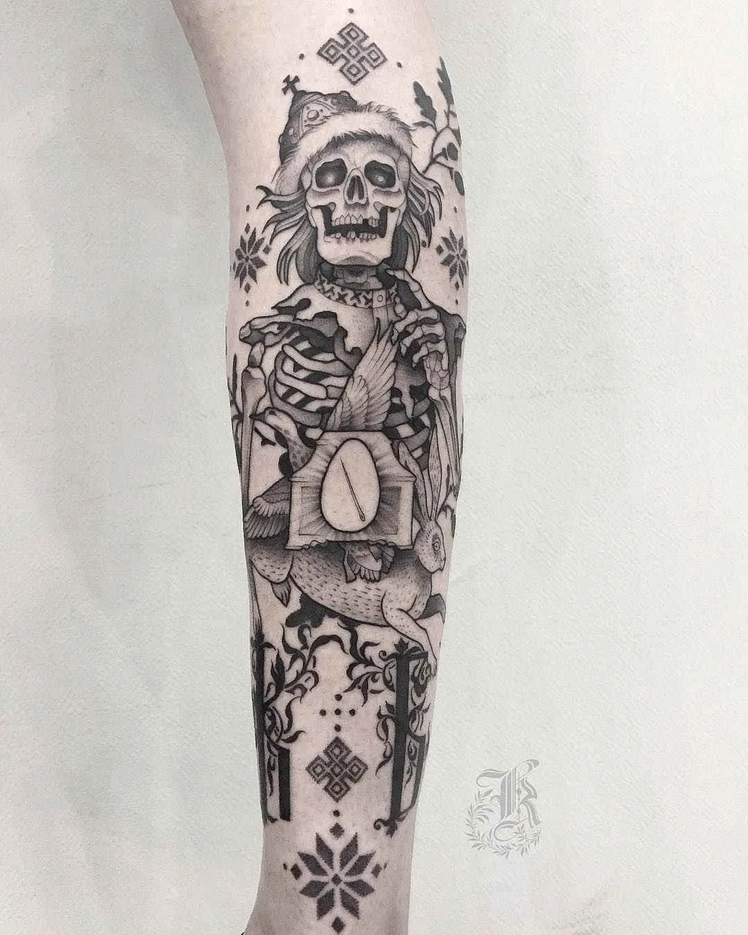 Tattoo artist Kristina Darmaeva authors dotwork tattoo