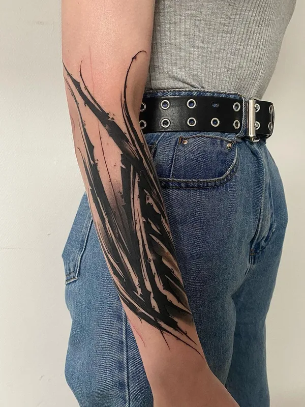 black abstract татуировка на forearm #48874 | Тату мастер Сергей Чернышев