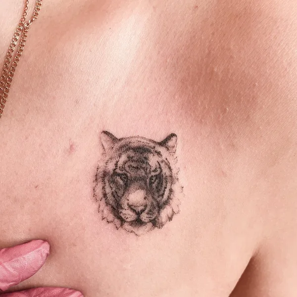 Graphic tattoo by Anastasia tattooer in Нижний Новгород