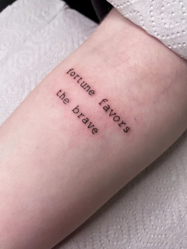 black fineline 타투 부위 forearm #48999 | 타투이스트 Anastasia tattooer