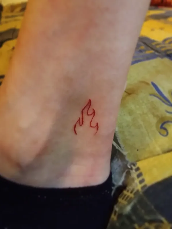 color linework татуировка на ankle #63025 | Тату мастер Storchak Pavel
