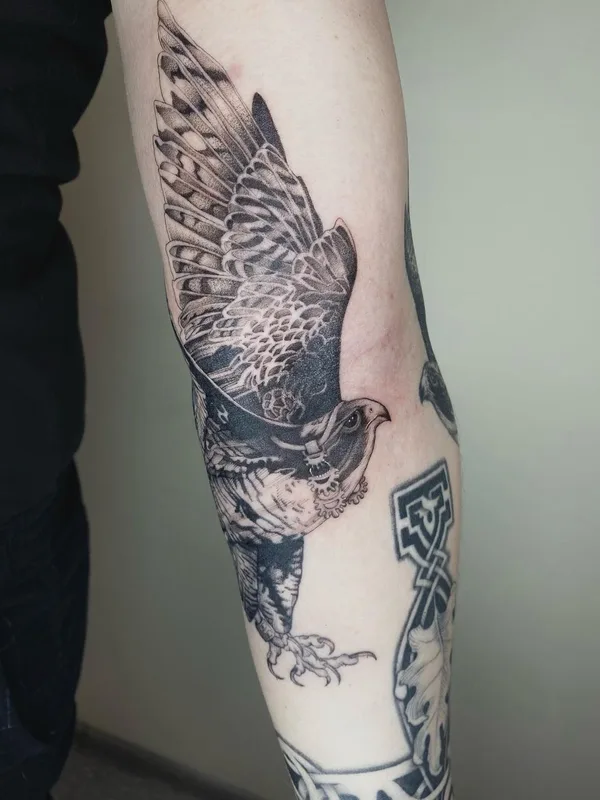black and grey black and grey Tatuagem em forearm #52198 | Tatuador Ксения Антонова