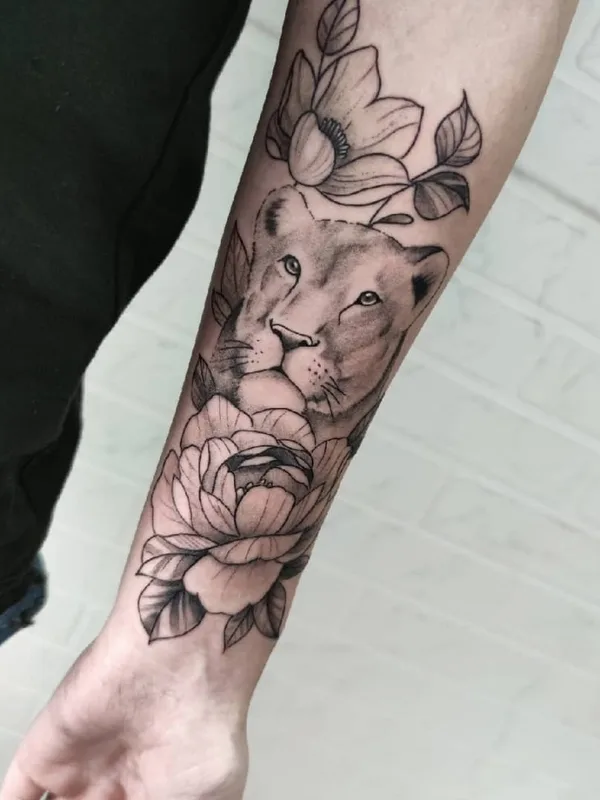 black and grey realism татуировка на forearm #52214 | Тату мастер Евгений Мич