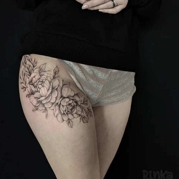 Graphic tattoo by Марина Филимоненко in Тамбов