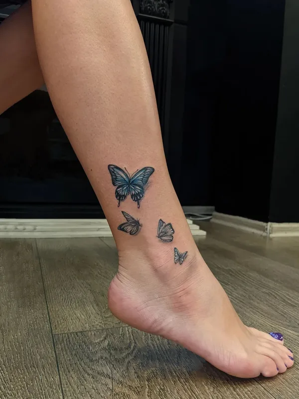 female color illustrative tatuaje en ankle #52260 | Tatuador Марина Филимоненко
