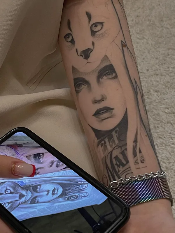 black and grey realism Tatuaggio su forearm #52280 | Tatuatore Диана Вейцман