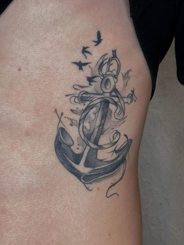 black and grey black and grey Tatuaggio su ribcage #52269 | Tatuatore Диана Вейцман