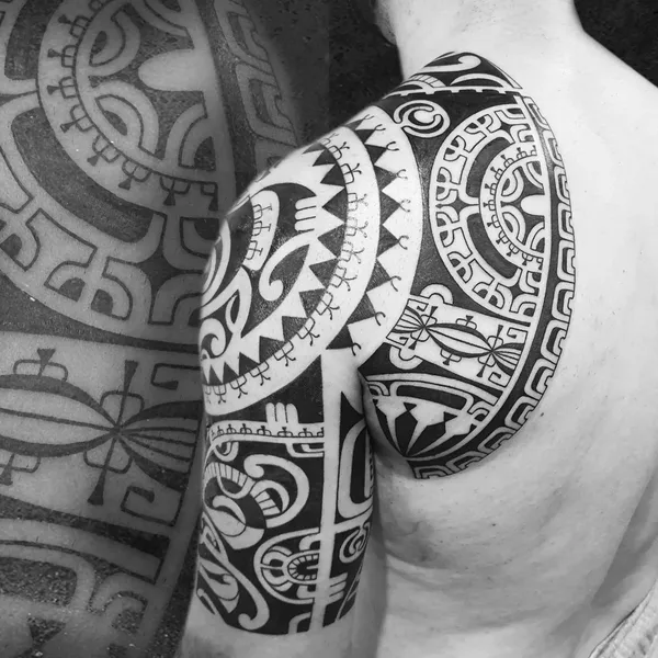 Polynesian tattoo by Марина Мандарин in Нижнекамск