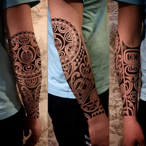 Polynesian tattoo by Марина Мандарин in Нижнекамск