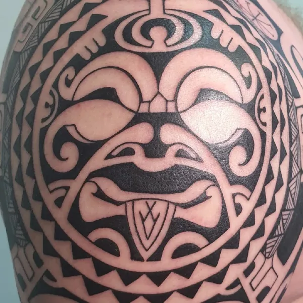 Polynesian tattoo by Марина Мандарин in Нижнекамск