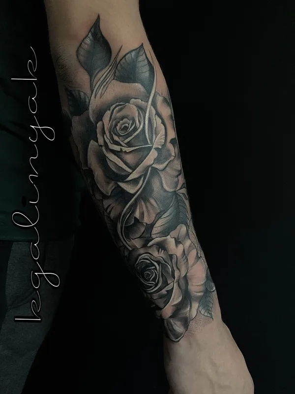 black and grey realism татуировка на forearm #36842 | Тату мастер Галиняк Оксана 