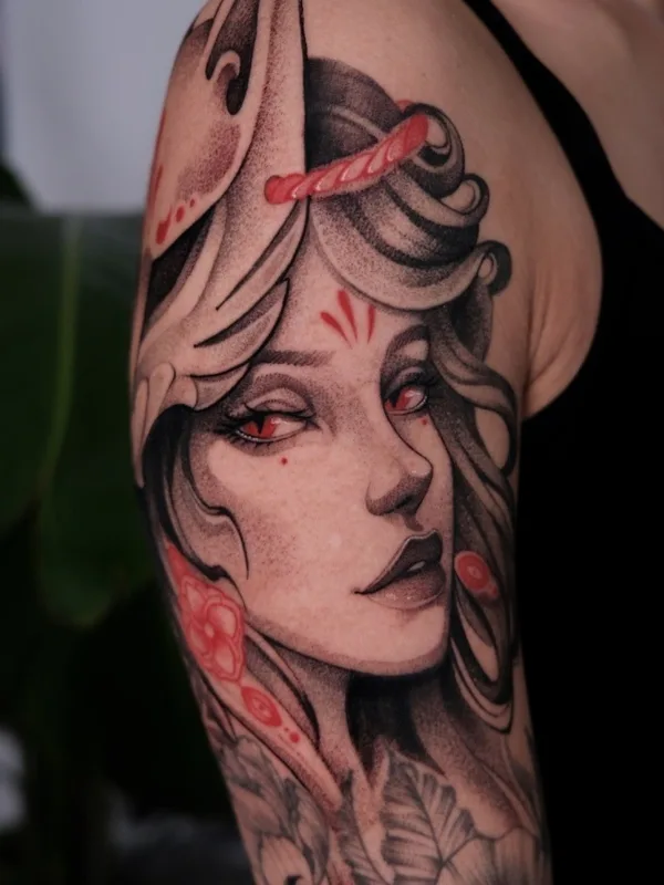 female black and grey japanese Tatuagem em upper arm #71487 | Tatuador Daria More 