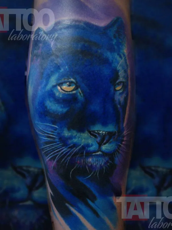 color realism tatouage sur forearm #31805 | Artiste tatoueur Max Drugger