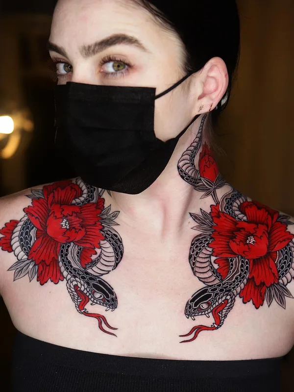 female color neo traditional Tatuaggio su chest #57401 | Tatuatore dino_oriental