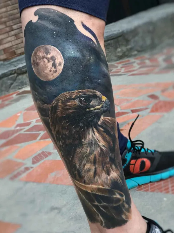 black and grey realism tatuaje en calf #18645 | Tatuador Emersson Pabon