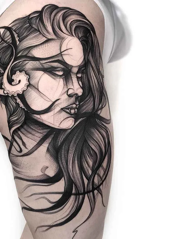 Graphic tattoo by Frank Carrilho