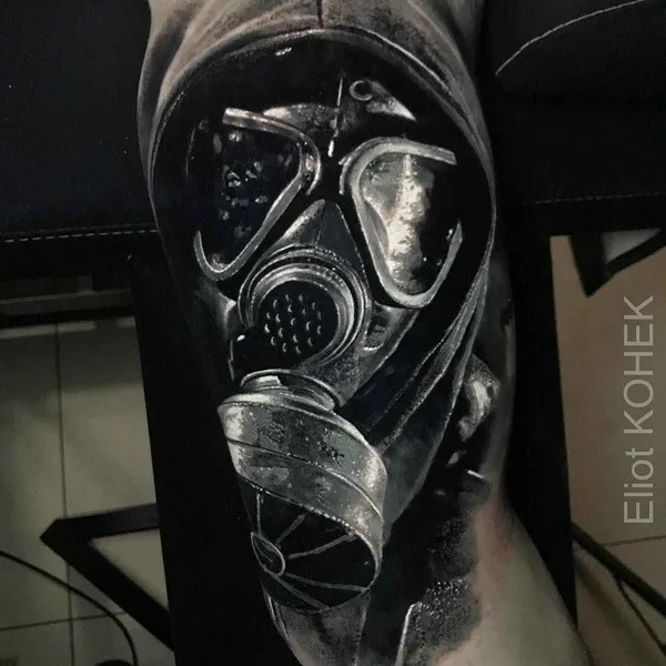 Horror tattoo by Eliot Kohek in Annecy