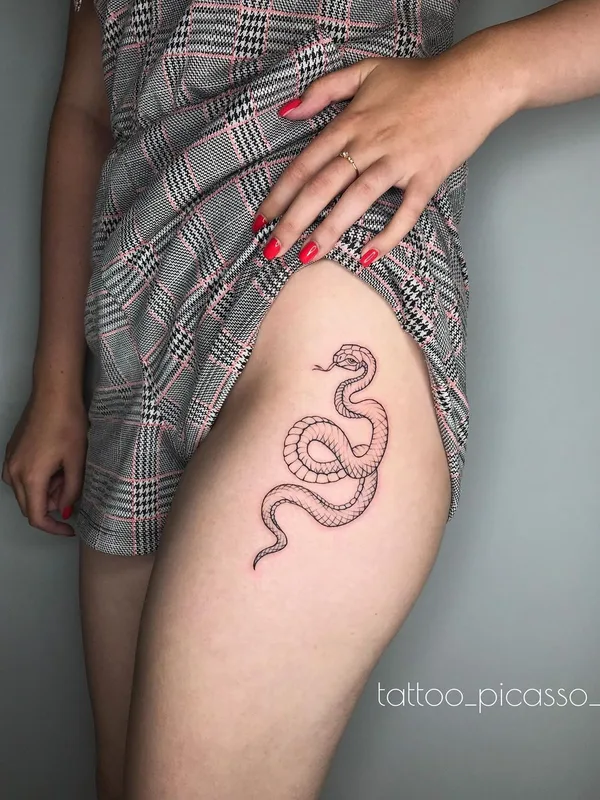 female black linework Tatuagem em thigh #49103 | Tatuador Александр Яворский