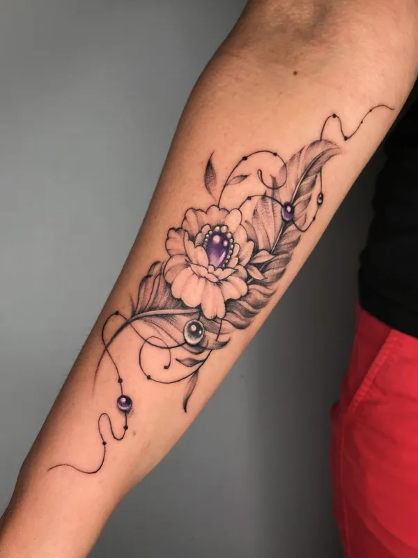 female black and grey fineline Tatuagem em forearm #49109 | Tatuador Александр Яворский