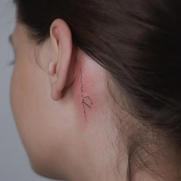 Fine Line tattoo by Диана Ловыгина in Краснодар