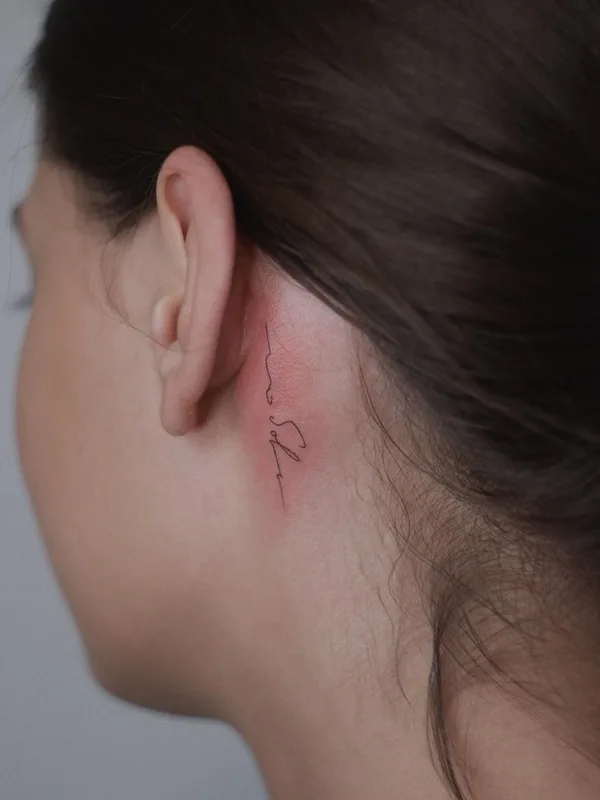 Fine Line tattoo by Диана Ловыгина in Краснодар