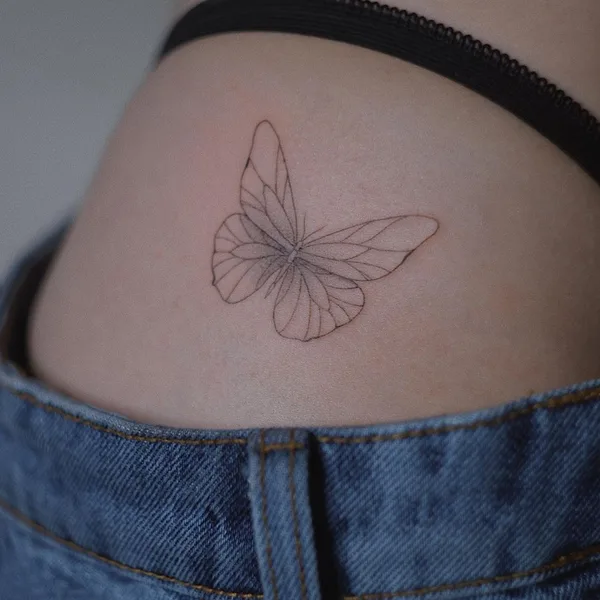 Fine Line tattoo by Диана Ловыгина in Краснодар