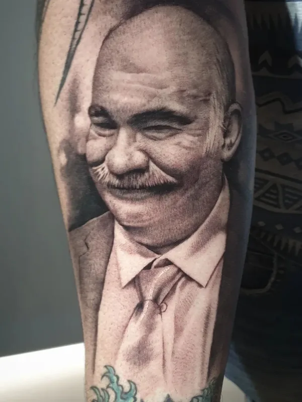 black and grey realism татуировка на forearm #63097 | Тату мастер Bryan Graham Du Rand