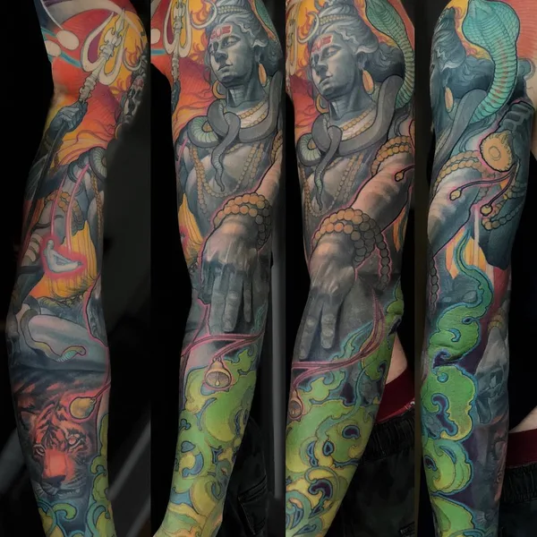 Авторская tattoo by Steve Moore in Vancouver