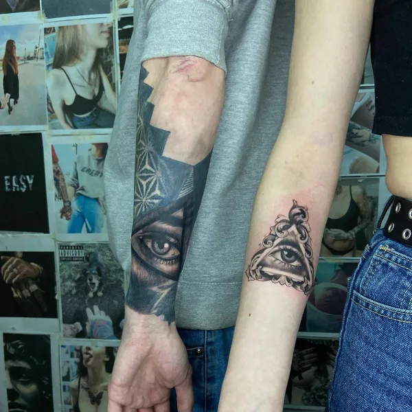Graphic tattoo by Вовка Это in Тамбов