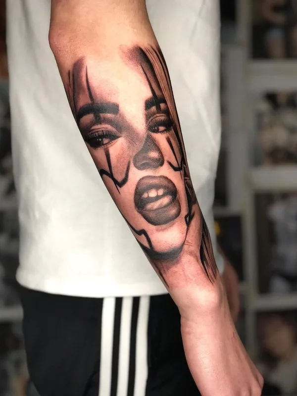 black and grey black and grey Tatuaggio su forearm #52294 | Tatuatore Вовка Это
