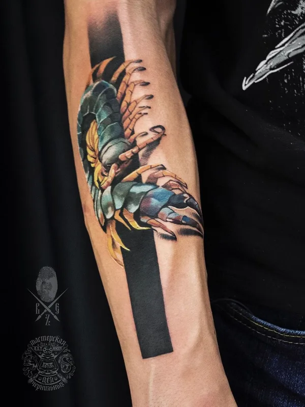 color biomechanical Tatuaggio su forearm #52352 | Tatuatore Вячеслав Безручко