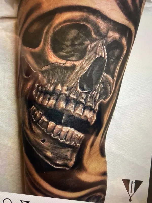 black and grey realism татуировка на forearm #53308 | Тату мастер Guillermo Inksoul
