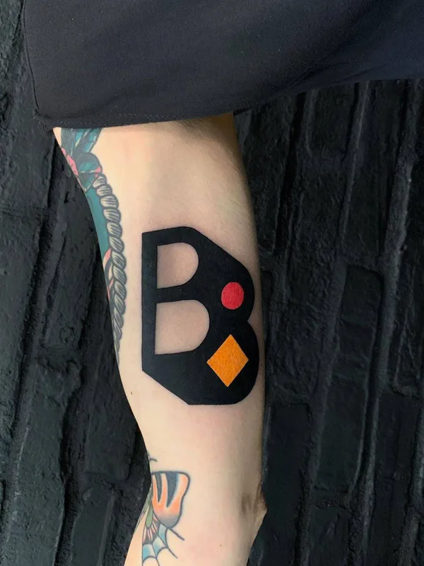color blackwork tatouage sur forearm #30756 | Artiste tatoueur Luca Font