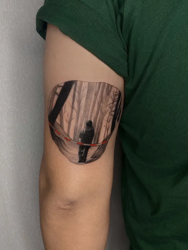 black and grey sketch татуировка на bicep #69794 | Тату мастер Ли Куприна