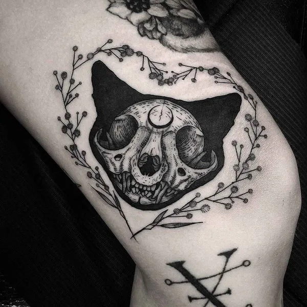Abstract tattoo by Thomas Eckeard in Arcadia