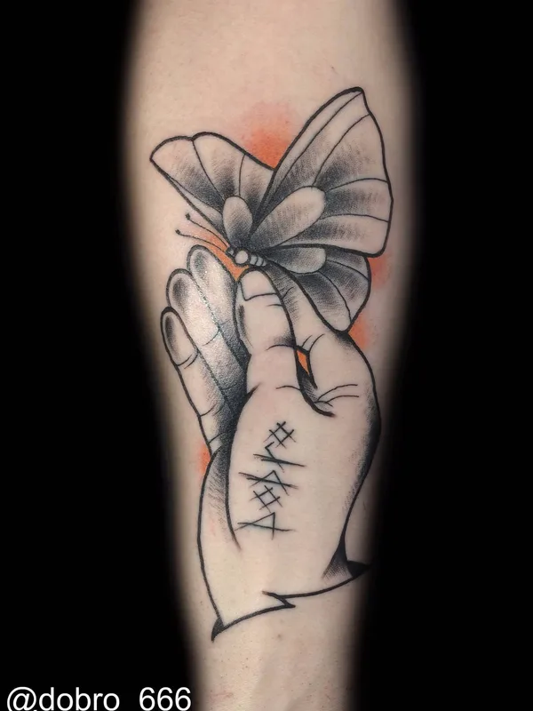 black and grey black and grey 纹身 在 forearm #32990 | 纹身师 Костя Добро