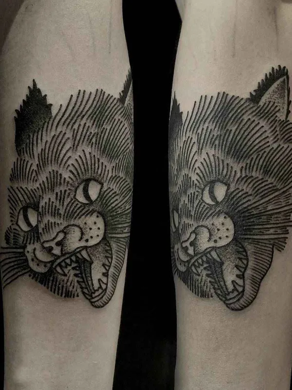 black blackwork татуировка на forearm #14653 | Тату мастер Andrey Kichatov
