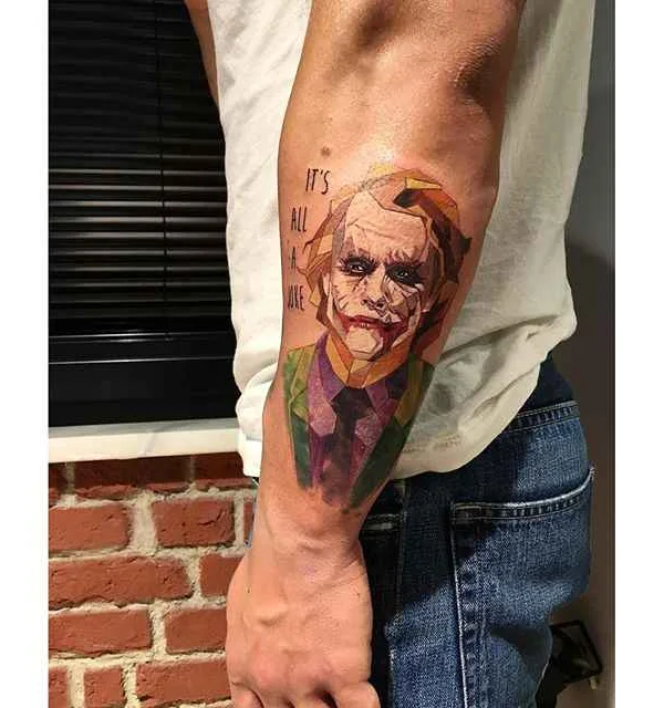 color geometric tatuaje en forearm #148 | Tatuador Eva Krbdk