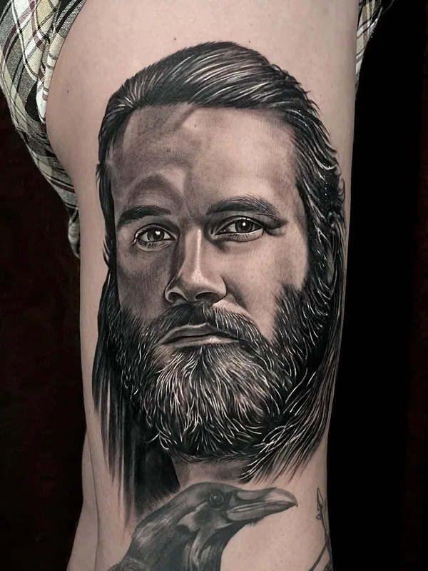 male black and grey realism татуировка на thigh #63280 | Тату мастер Vladimir Shatsky