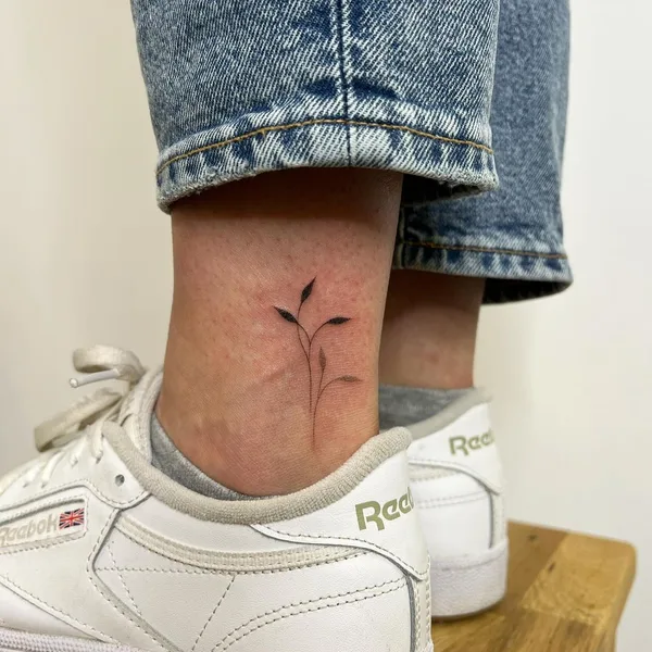 Botanical tattoo by Lara Maju in Hamburg