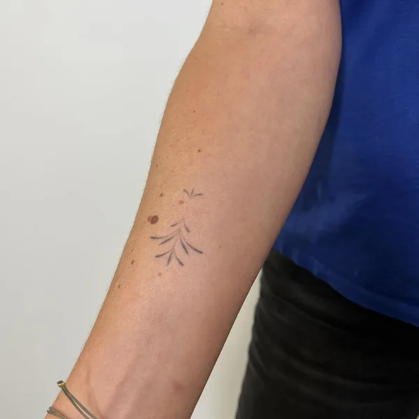 Botanical tattoo by Lara Maju in Hamburg