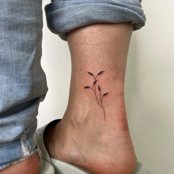 Botanical tattoo by Lara Maju in Hamburg