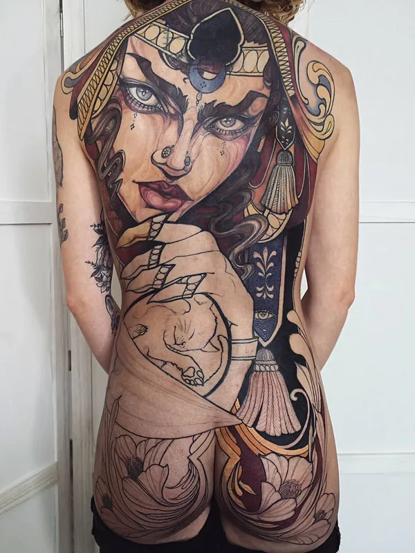 female color illustrative Tatuaggio su full back #35982 | Tatuatore Isabella Chiara Filouino