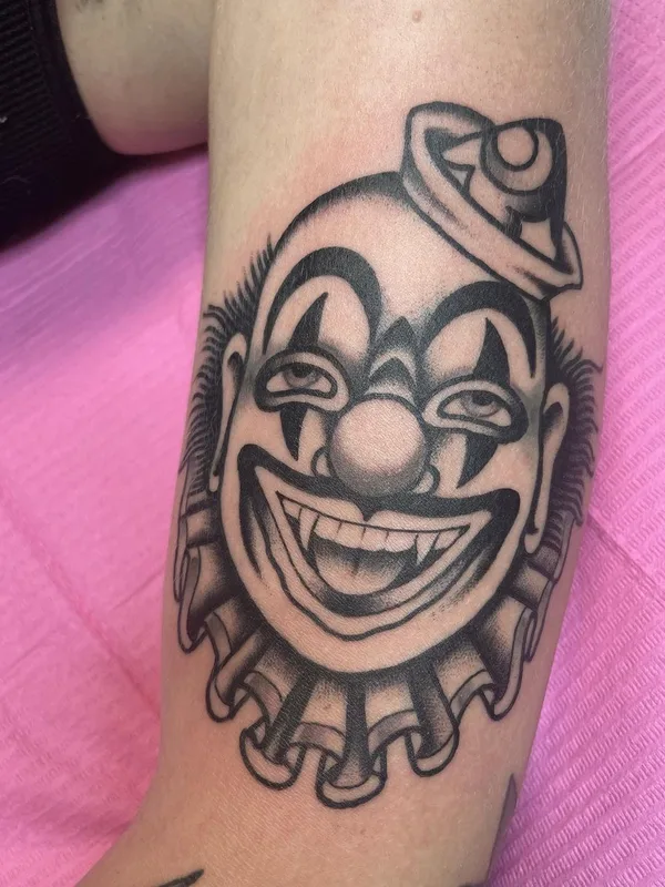 black and grey black and grey Tatuaggio su forearm #57517 | Tatuatore Ashley B McMullen