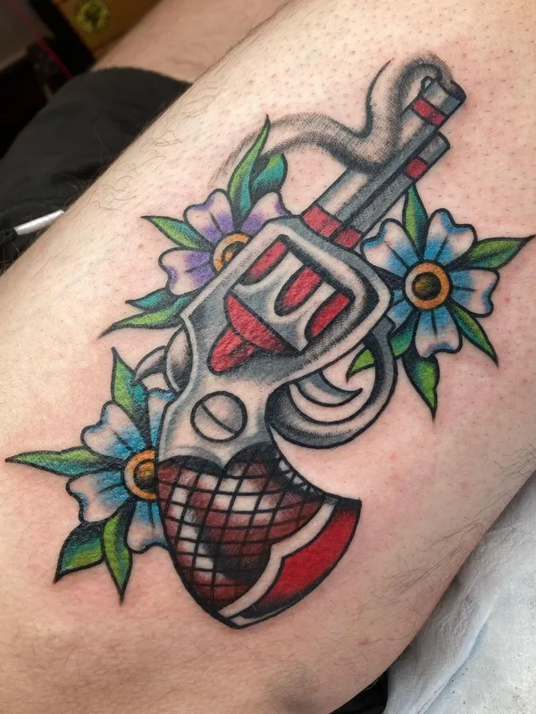 color traditional Tatuaggio su thigh #57561 | Tatuatore Christian Elias
