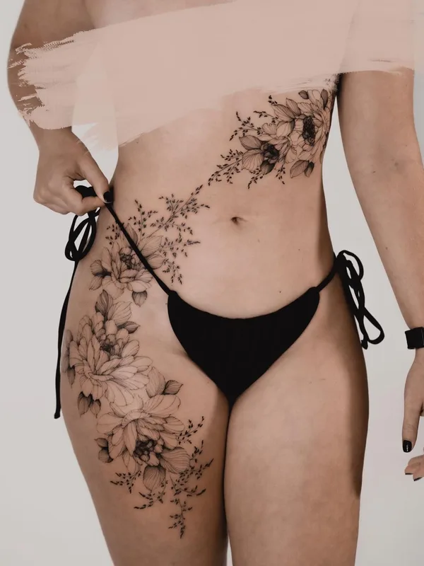 female black fineline Tatuagem em thigh #57574 | Tatuador Mr Marek