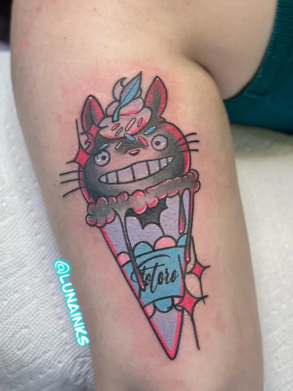 color new school Tatuagem em thigh #57595 | Tatuador Luna Snow