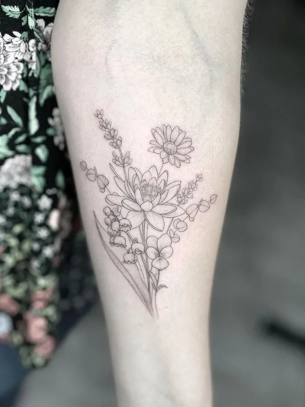 female black botanic Tatuagem em forearm #57607 | Tatuador So Yeon Kim